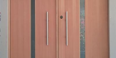 Simpson Fir entry doors with ladder pulls